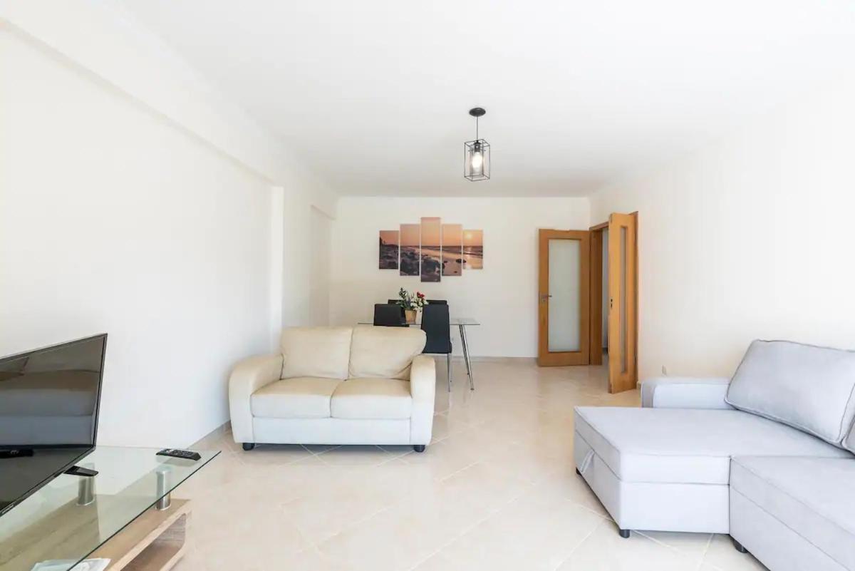 Apartamento Luminoso Proximo Da Praia E Da Marina Портіман Екстер'єр фото